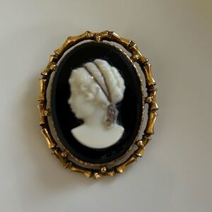 Vintage 1960’s Black Glass and Ivory Resin Cameo Brooch with Gold Frame